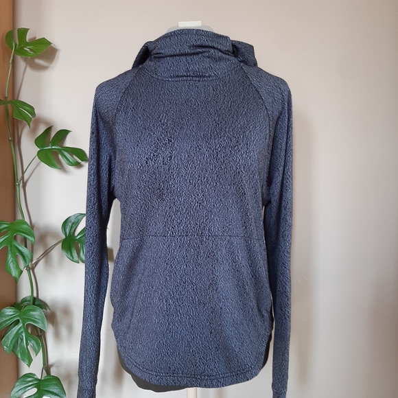 lululemon athletica Tops - Lululemon Pick Up The Pace Long Sleeve Hoodie